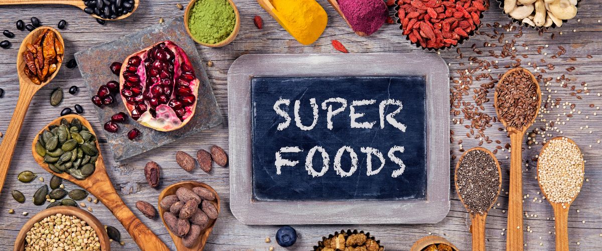 10 Super-Alimentos que Impulsan el Resplandor de tu Piel